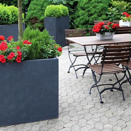 Hotel Gut Moschenhof Düsseldorf Kültér fotó