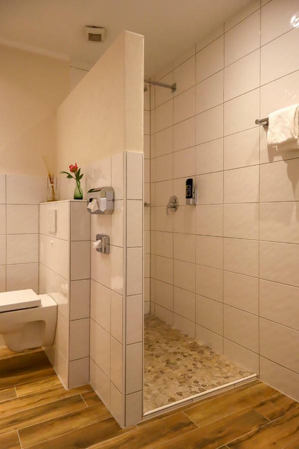 Hotel Gut Moschenhof Düsseldorf Kültér fotó