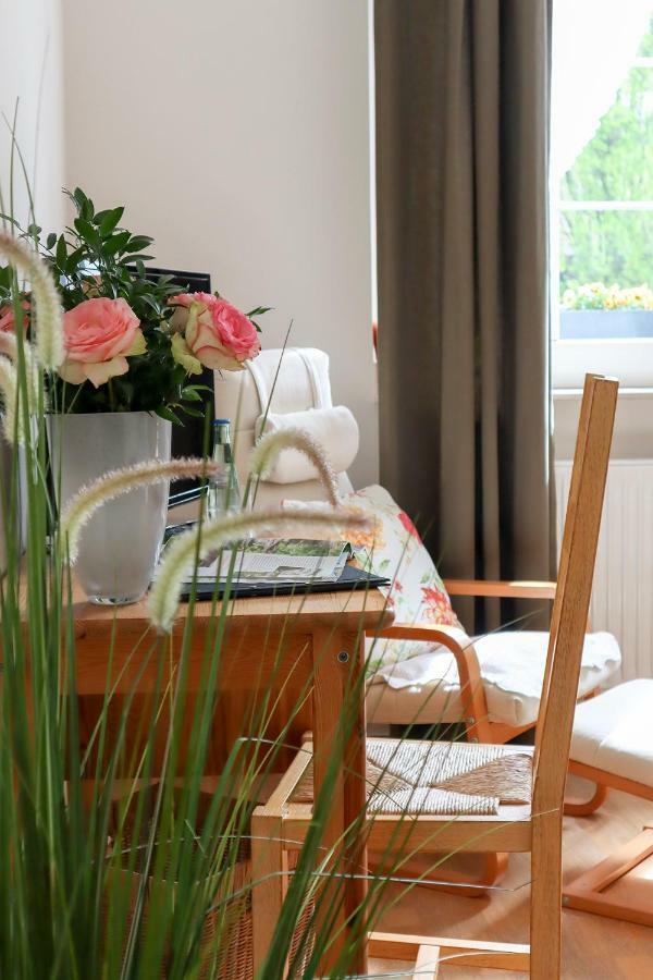 Hotel Gut Moschenhof Düsseldorf Kültér fotó